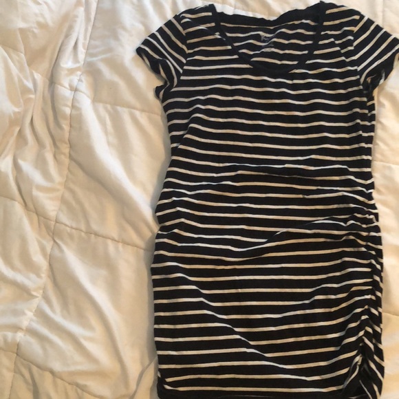 Thyme Maternity long striped T-shirt - Picture 3 of 3